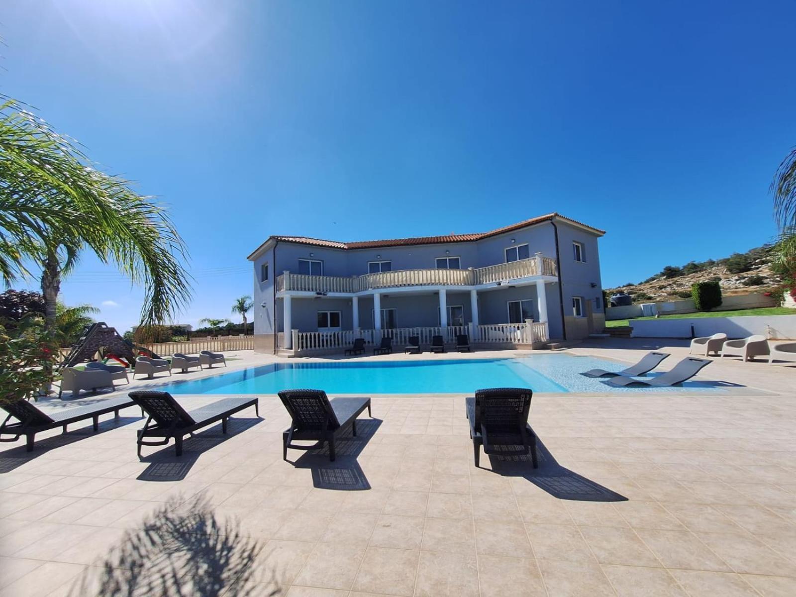 Grand Villa Lynn Seaview Agia Napa Exterior foto