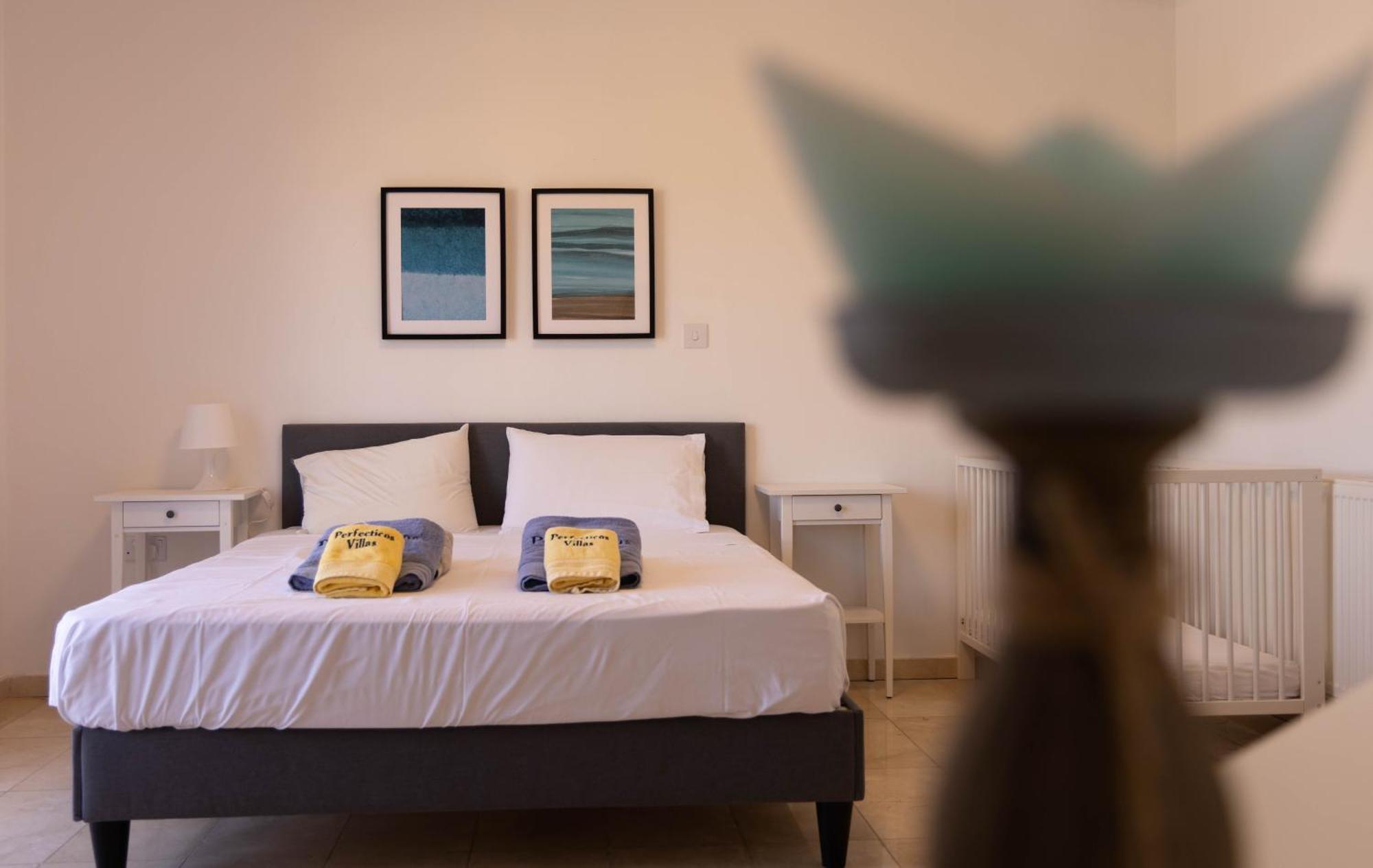 Grand Villa Lynn Seaview Agia Napa Exterior foto